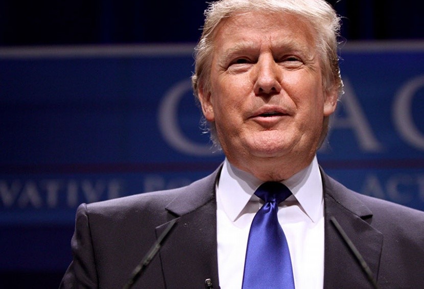 Trump Eyes Mass Layoffs, Agency Cuts During Shutdown