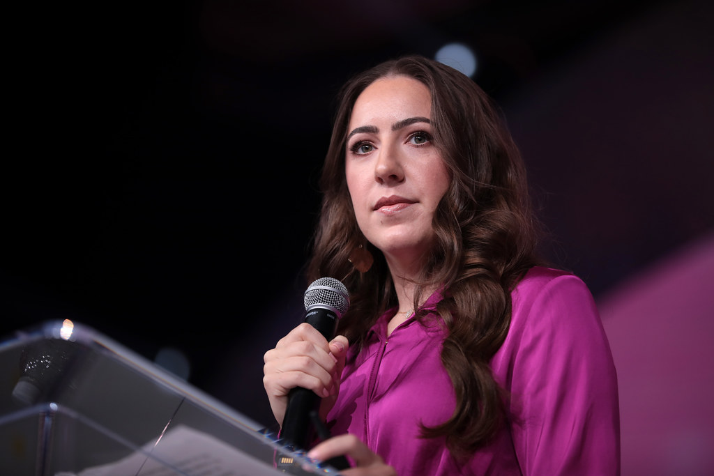 Southwest Airlines Blasted by “Libs of TikTok” Founder About “Massive Obese” Seatmate