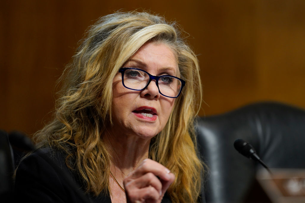 Sen. Blackburn Calls on Maine Governor to Protect Women’s Sports