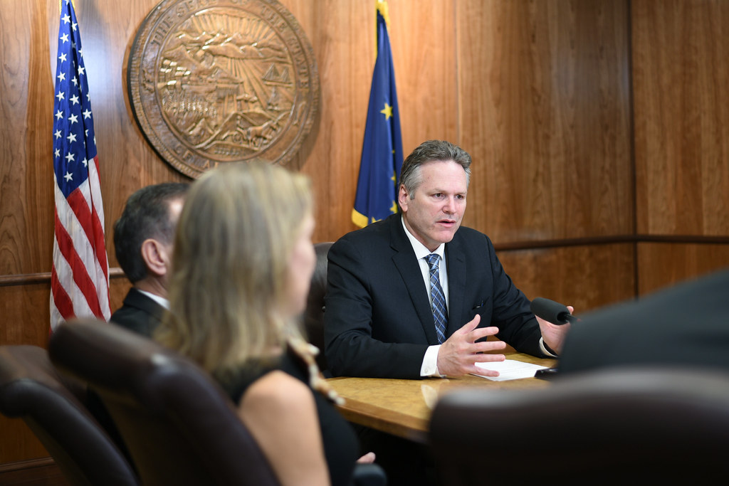 Challenger Emerges to Take On Alaska’s Longtime GOP Senator